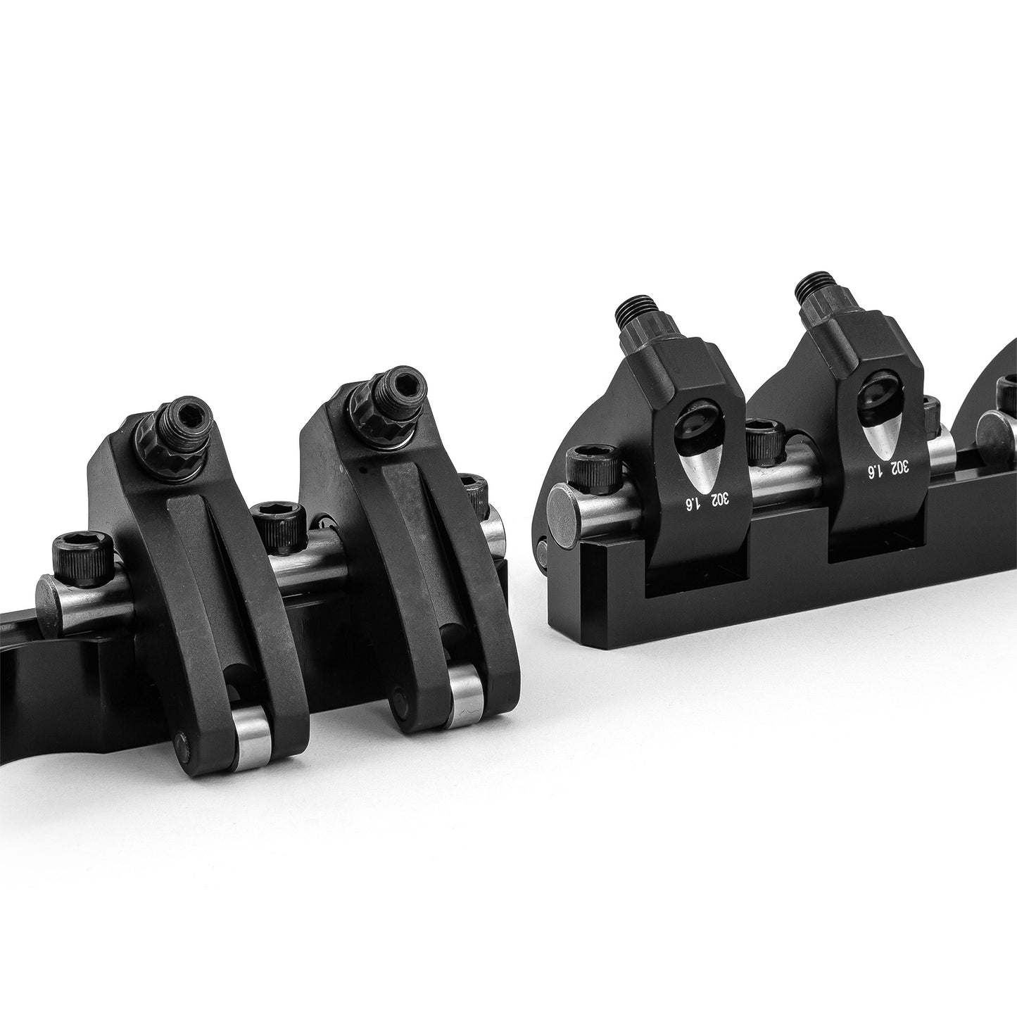 Balancines de rodillos de aluminio DNA® con relación 1.6 para Ford SB 289 302 351 Windsor Shaft